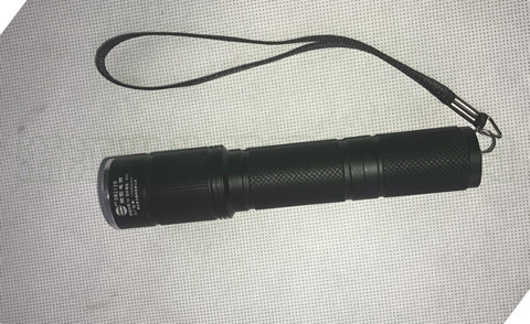 尚為SW2108微型防爆電筒的實(shí)物圖 尚為SW2108微型防爆電筒的實(shí)物圖