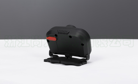 尚為SW2200A固態(tài)強(qiáng)光頭燈的實(shí)物圖 尚為SW2200A固態(tài)強(qiáng)光頭燈的實(shí)物圖