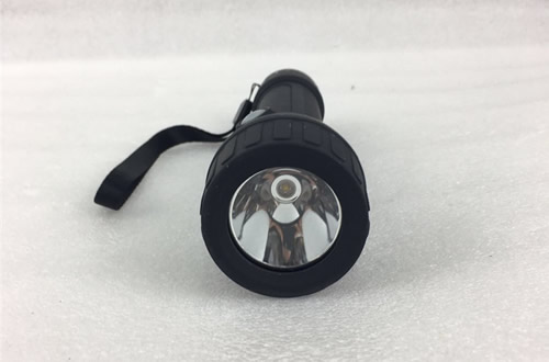 尚為SW2151便攜探照燈的實(shí)物圖 尚為SW2151便攜探照燈的實(shí)物圖